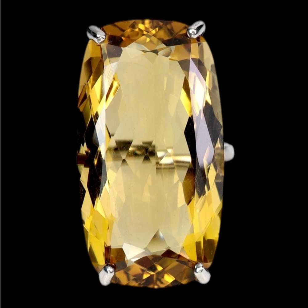 Opulent, Luxurious, Genuine 28 CT Citrine Ring